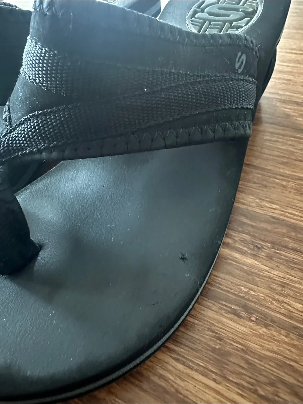 Skechers Black Slip-On Thong Sandals with Cushioned Footbed and toe loop